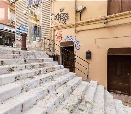 Abbalughente Central Rooms Cagliari Bagian luar foto